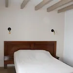 Hotel Etchoinia 2*